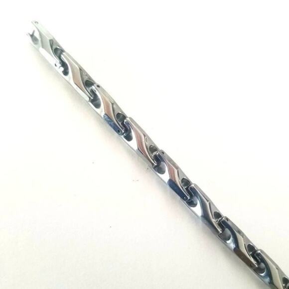 New tungsten carbide bracelet.‎ 8 inches - Picture 2 of 4